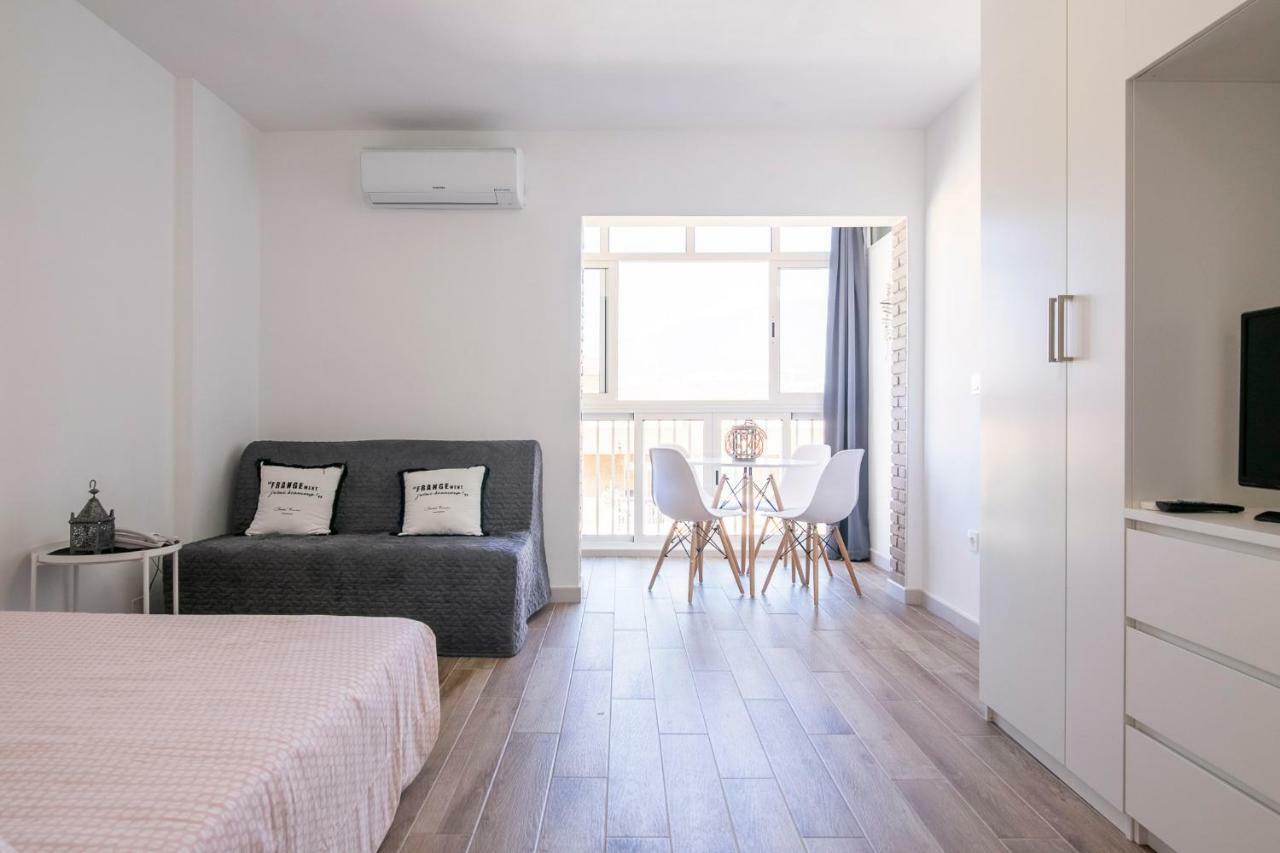 Apartamento Benalmadena Agata Apartment ภายนอก รูปภาพ