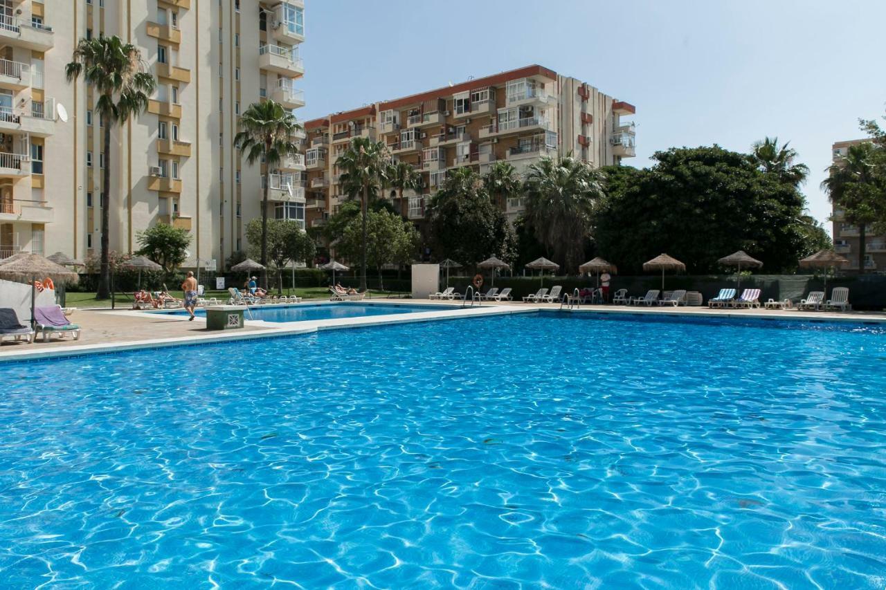 Apartamento Benalmadena Agata Apartment ภายนอก รูปภาพ